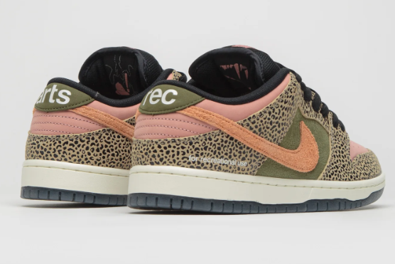 Nike SB x Arts-Rec Dunk Low Pro Shoes - Khaki  Amber Brown - Rough Green - Rust Pink（106）