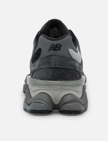 New Balance 9060 Sneakers – Black & Gray