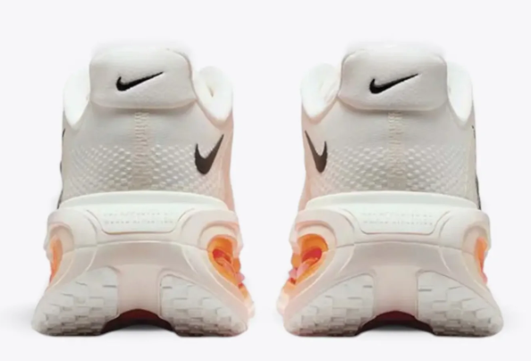 Nike Vomero Premium Sail / Coconut Milk / Total Orange