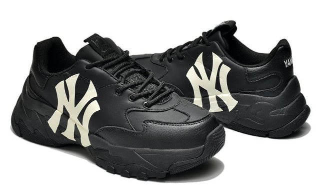 MLB Big Ball Chunky New York Yankees Sneakers – Black