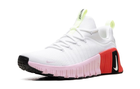 Nike Free Metcon 6 Women's | White & Pink Foam | IB4526-100