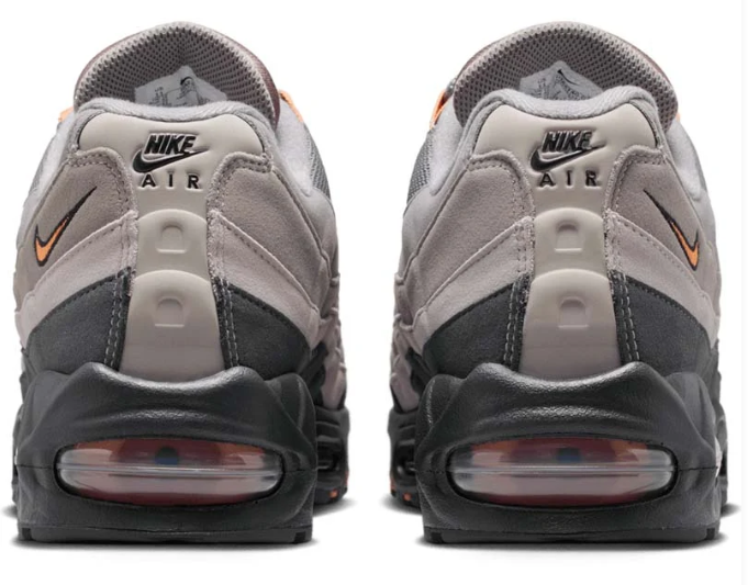 Nike Air Max 95 OG Sneakers – Pencil Point & Hot Curry