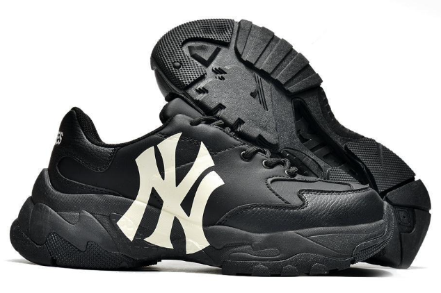 MLB Big Ball Chunky New York Yankees Sneakers – Black