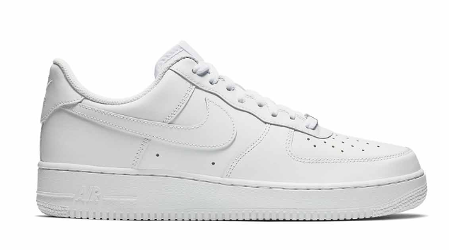 Nike Air Force 1 '07 Triple White Sneakers