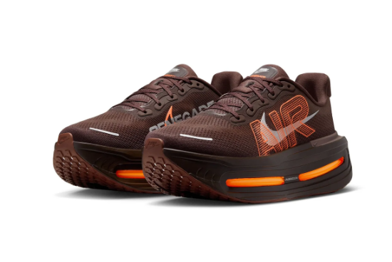 Nike Vomero Premium x RENEGADE Sneakers